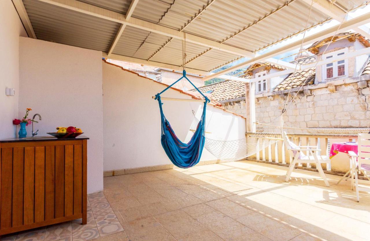 Summer Dream Old City Apartment ドゥブロブニク エクステリア 写真